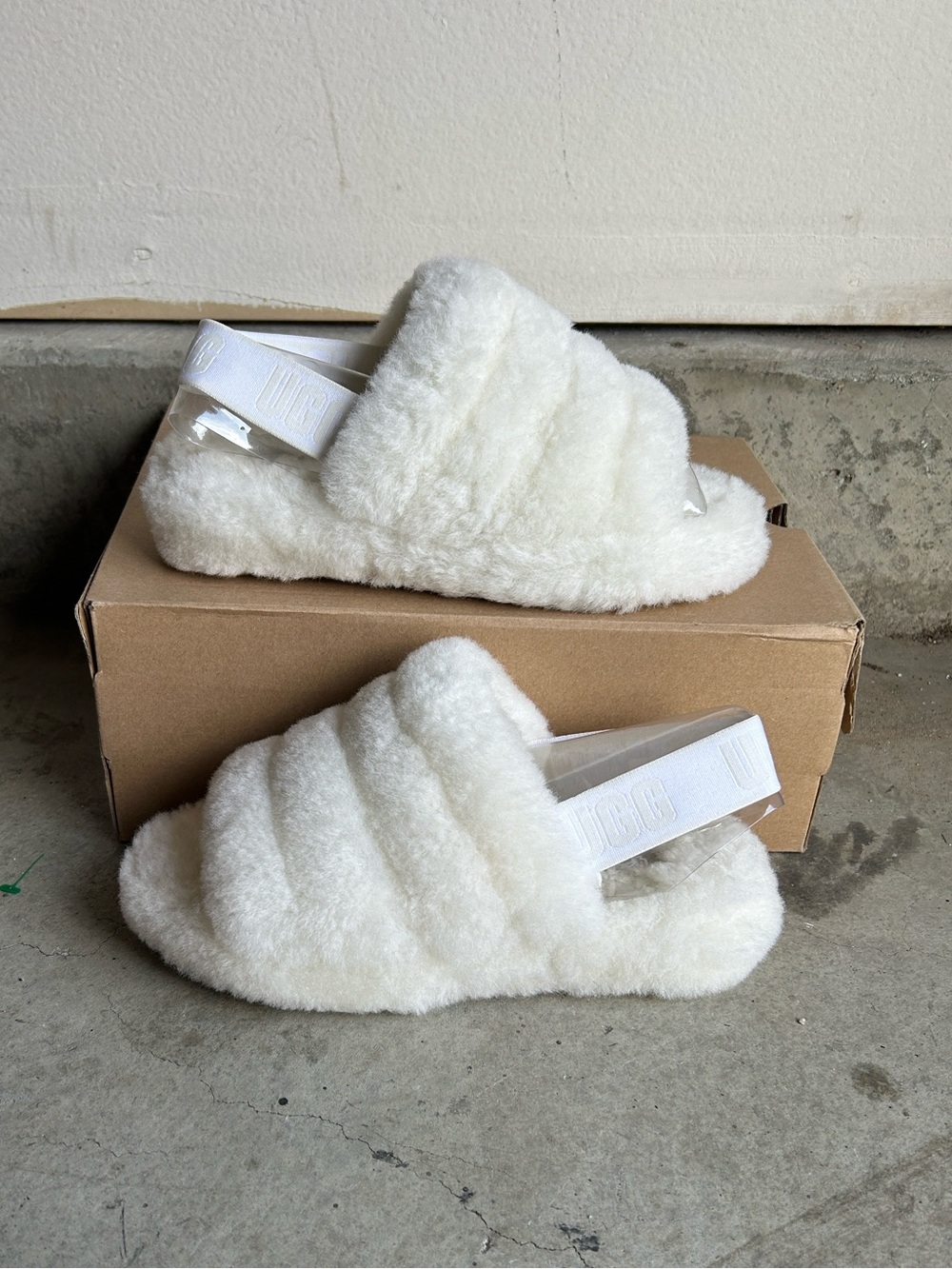 UGG Fluff Yeah Slide Slippers Womens Size 8 Nwt